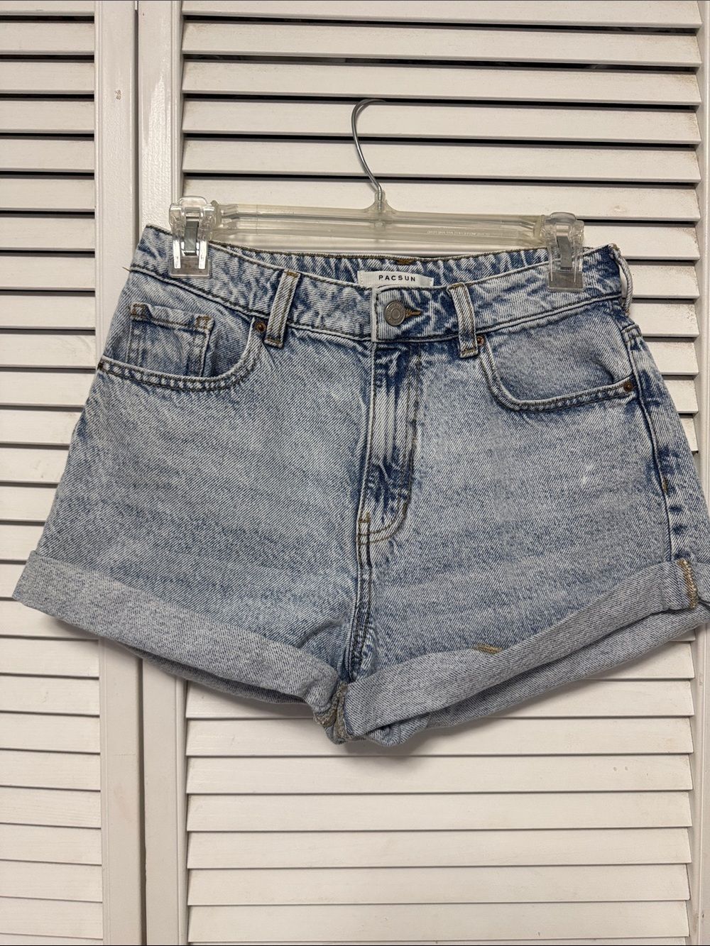 PacSun Light Blue Cuffed High-Rise Denim Shorts Sz 27